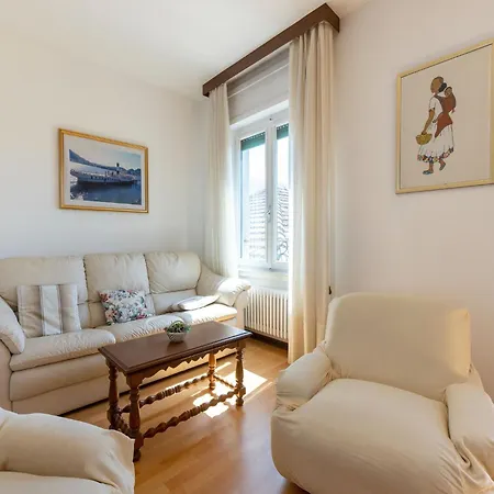 By Como, Cleaning Included Holiday home *